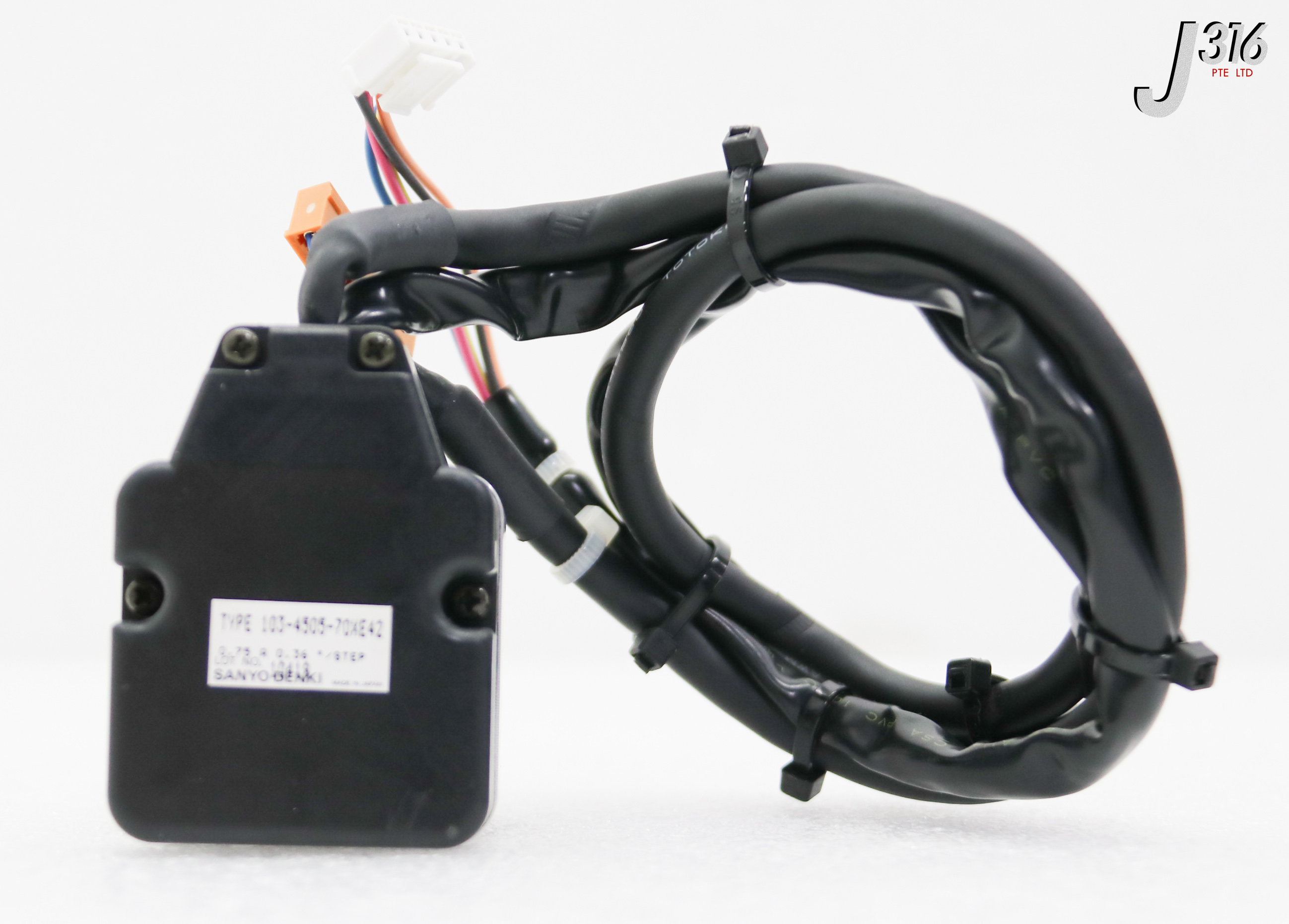写真 37352 SANYO DENKI STEP MOTOR, 0.36 /STEP 103-4505-70XE42 | eBay